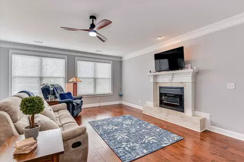 Living - 2334 Malone Way, Evans, GA 30809 photo 2 of 5