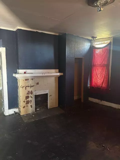 Living - 1707 Fenwick St, Augusta, GA 30904 photo 1 of 13