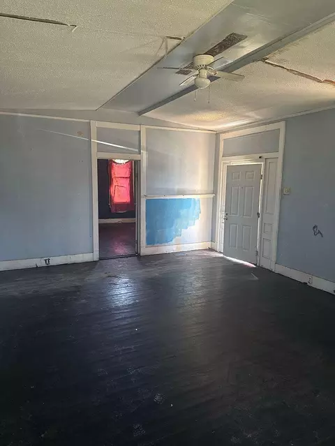 Living - 1707 Fenwick St, Augusta, GA 30904 photo 9 of 13
