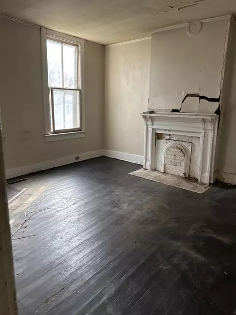 Living - 1707 Fenwick St, Augusta, GA 30904 photo 12 of 13
