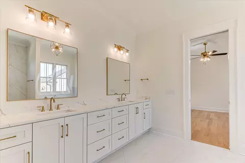 Bath - 738 Campana Dr, Evans, GA 30809 photo 4 of 9