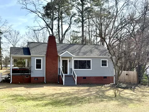 543 Jeter St, Edgefield, SC 29824