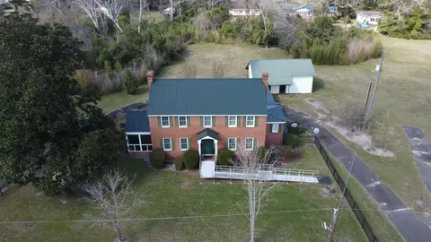 Other - 39 E Calhoun St, Wadley, GA 30477 photo 1 of 9
