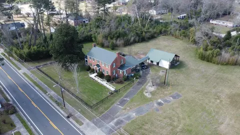 View/Area - 39 E Calhoun St, Wadley, GA 30477 photo 1 of 2