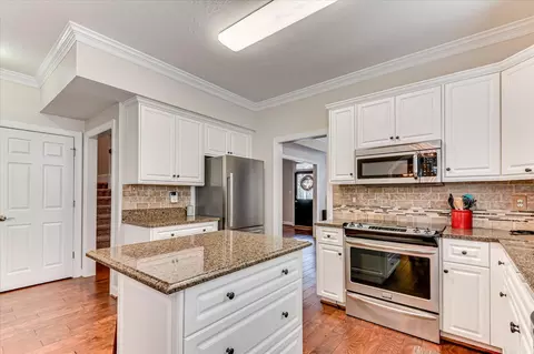Kitchen - 929 Mitchell Ln, Evans, GA 30809 photo 3 of 3