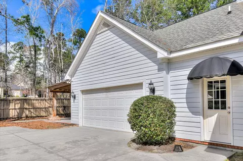 Exterior - 929 Mitchell Ln, Evans, GA 30809 photo 5 of 7
