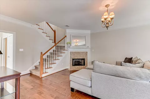 Living - 929 Mitchell Ln, Evans, GA 30809 photo 2 of 3