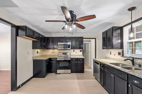 Kitchen - 3414 Sutton Pl, Augusta, GA 30906 photo 1 of 4