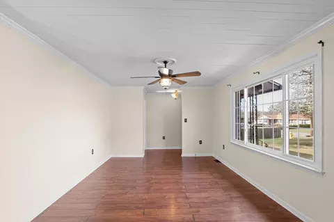 Living - 3414 Sutton Pl, Augusta, GA 30906 photo 3 of 4