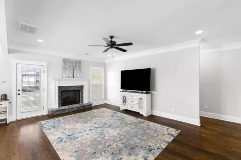 Living - 3064 Rosewood Dr, Evans, GA 30809 photo 2 of 2