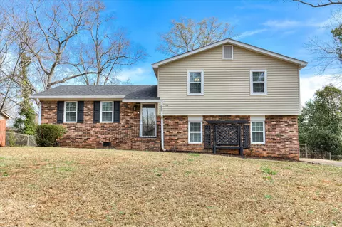140 Oakridge Dr, Martinez, GA 30907