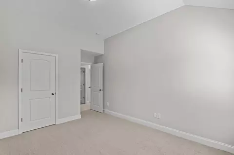 Bedroom - 647 Bunchgrass St, Evans, GA 30809 photo 10 of 12