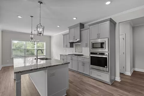 Kitchen - 647 Bunchgrass St, Evans, GA 30809 photo 1 of 2
