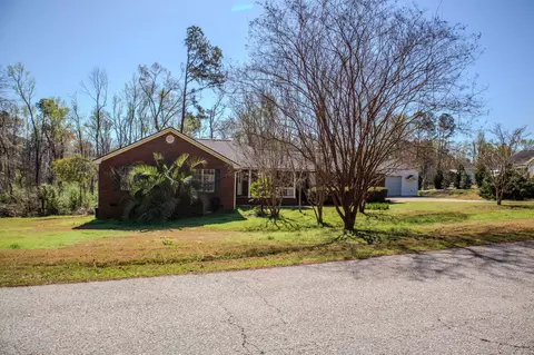 Exterior - 715 Spooner Dr, Evans, GA 30809 photo 1 of 12