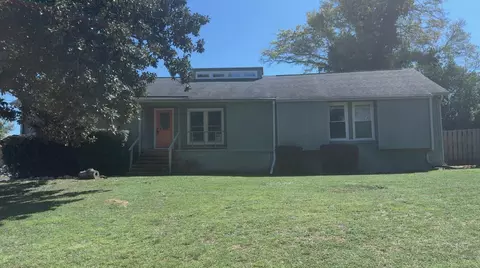 2200 Country Club Ct, Augusta, GA 30904