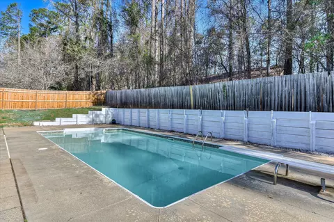 Exterior - 915 River Bound Ct, Evans, GA 30809 photo 7 of 8