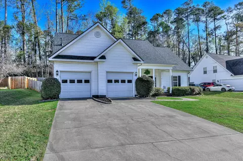 Exterior - 915 River Bound Ct, Evans, GA 30809 photo 3 of 8