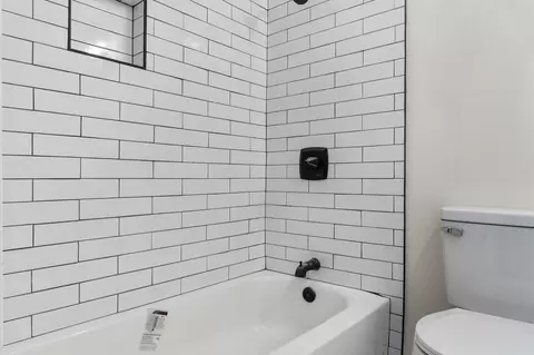 Bath - 3010 Alene Ct, Augusta, GA 30906 photo 2 of 3
