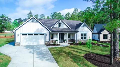 307 Wellington Ct, Mccormick, SC 29835