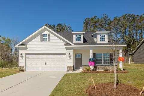 1085 W Berkley Ct, Thomson, GA 30824