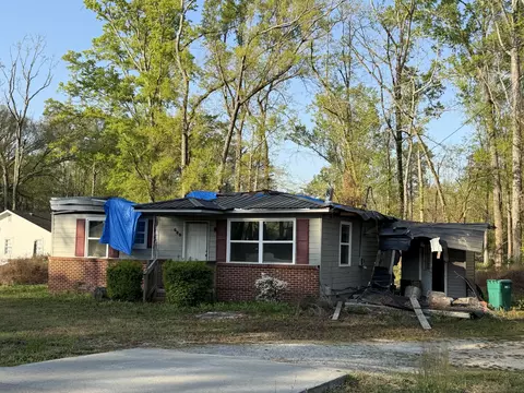 609 Dell Dr, Thomson, GA 30824 photo 2
