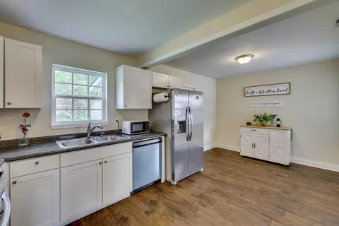 Kitchen - 3060 Collier Rd, Augusta, GA 30906 photo 4 of 4