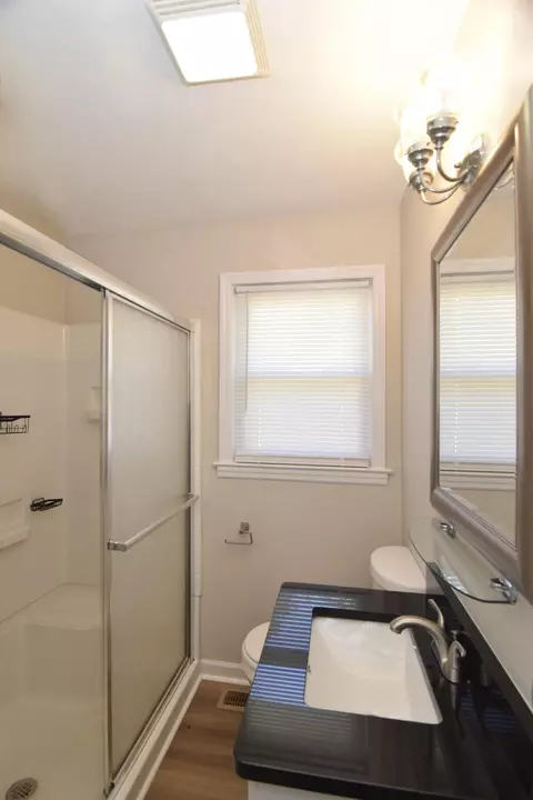 Bath - 1938 Roys Ln, Augusta, GA 30906 photo 1 of 1