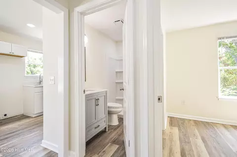 Entry Way - 1424 Brown St, Augusta, GA 30901 photo 5 of 30