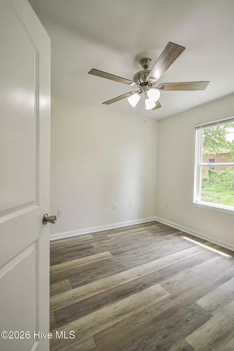 Bedroom - 1424 Brown St, Augusta, GA 30901 photo 16 of 23