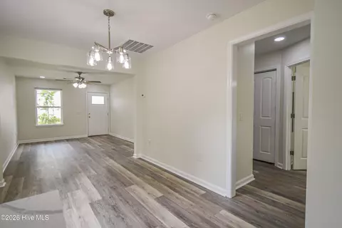 Entry Way - 1424 Brown St, Augusta, GA 30901 photo 17 of 30