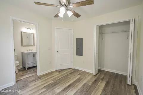 Bedroom - 1424 Brown St, Augusta, GA 30901 photo 17 of 23