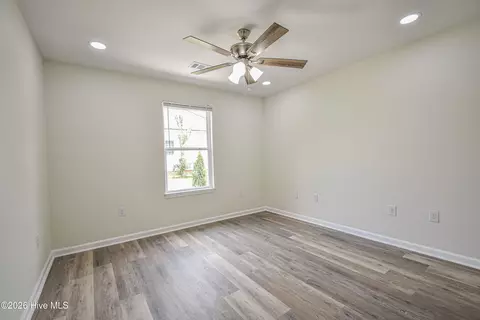 Bedroom - 1424 Brown St, Augusta, GA 30901 photo 22 of 23