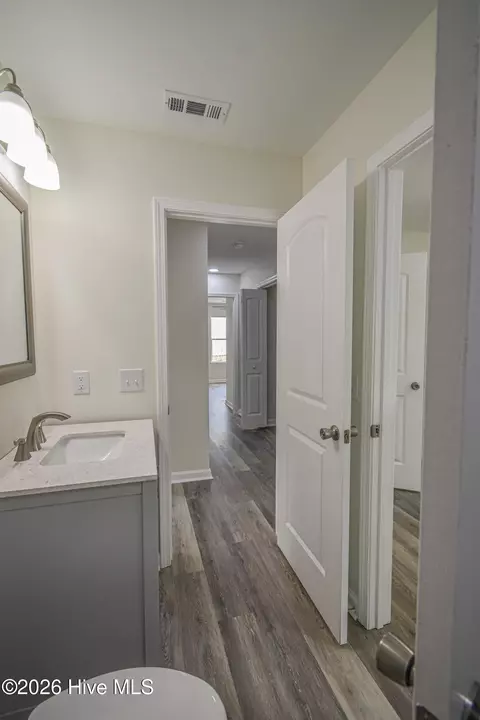 Bath - 1424 Brown St, Augusta, GA 30901 photo 19 of 25