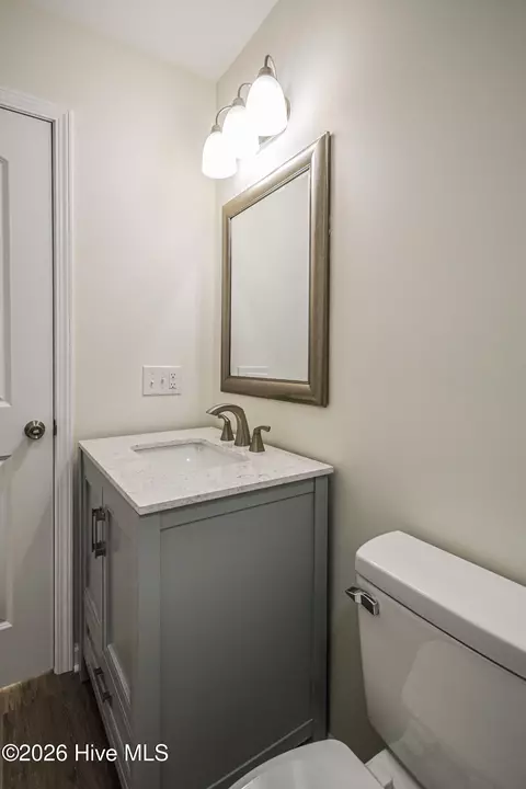 Bath - 1424 Brown St, Augusta, GA 30901 photo 3 of 25