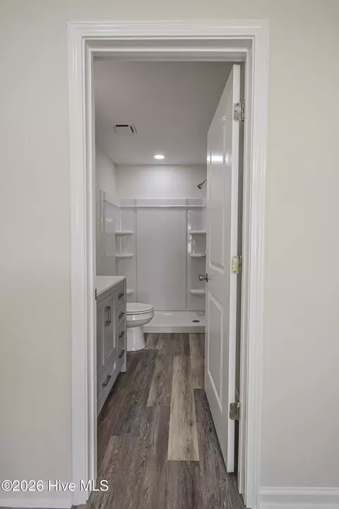 Bath - 1424 Brown St, Augusta, GA 30901 photo 20 of 25