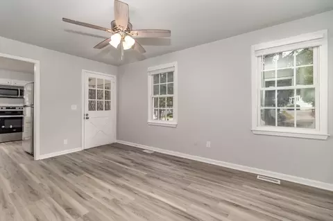 Living - 1039 Redbird Rd #B, Augusta, GA 30904 photo 1 of 7