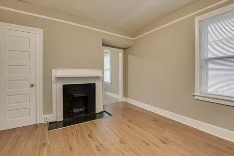 Living - 305 1st St, Augusta, GA 30901 photo 6 of 7