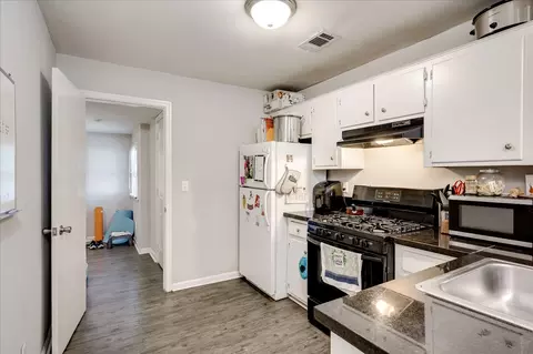 Kitchen - 305 1st St, Augusta, GA 30901 photo 1 of 6
