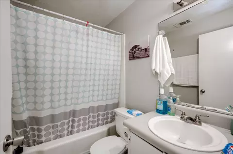 Bath - 305 1st St, Augusta, GA 30901 photo 1 of 2