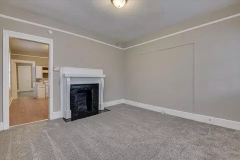 Living - 305 1st St, Augusta, GA 30901 photo 4 of 7