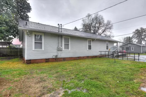 Exterior - 305 1st St, Augusta, GA 30901 photo 8 of 10