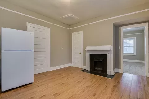 Living - 305 1st St, Augusta, GA 30901 photo 5 of 7