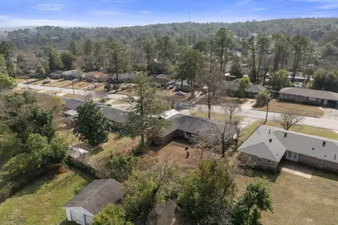 View/Area - 2423 Eagle Dr, Augusta, GA 30906 photo 4 of 12