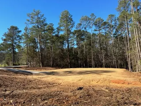 118 Tara Dr, Mccormick, SC 29835