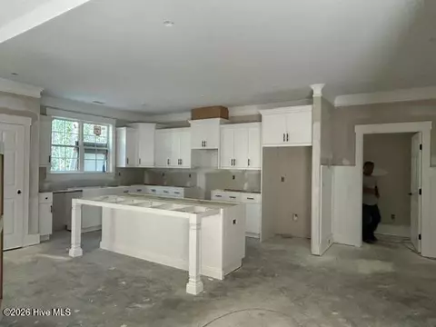 Kitchen - 118 Tara Dr, Mccormick, SC 29835 photo 1 of 7