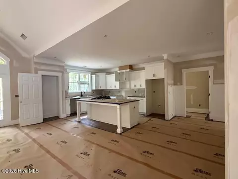 Kitchen - 118 Tara Dr, Mccormick, SC 29835 photo 4 of 7