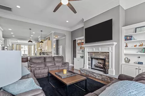 Living - 4535 Willie Daniel Dr, Evans, GA 30809 photo 3 of 6