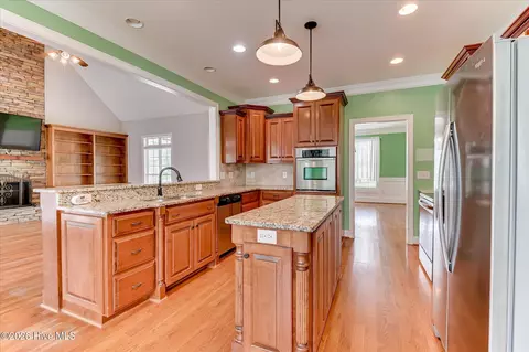 Kitchen - 5130 Windmill Pl, Evans, GA 30809 photo 3 of 6