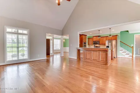Living - 5130 Windmill Pl, Evans, GA 30809 photo 3 of 4
