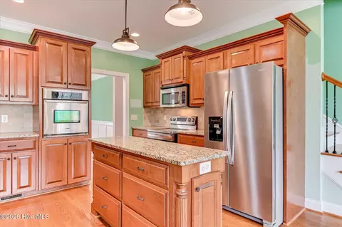 Kitchen - 5130 Windmill Pl, Evans, GA 30809 photo 2 of 6